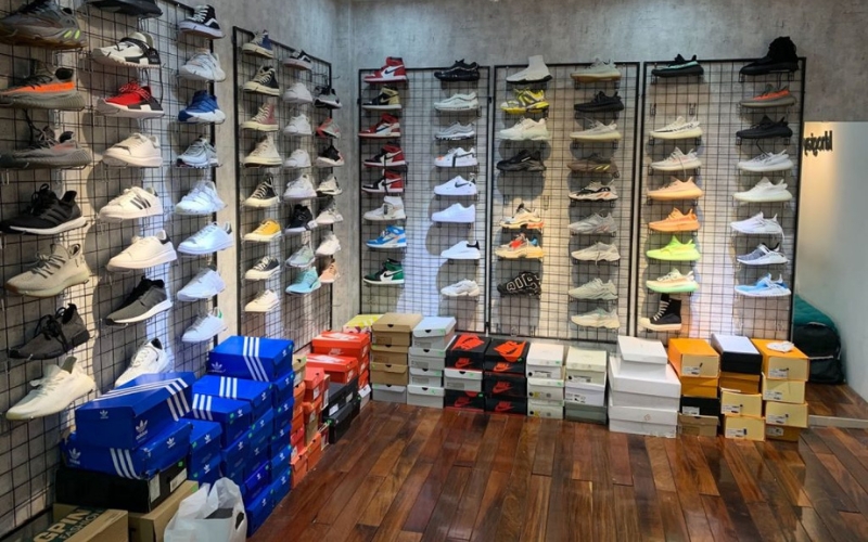 shop bán giày