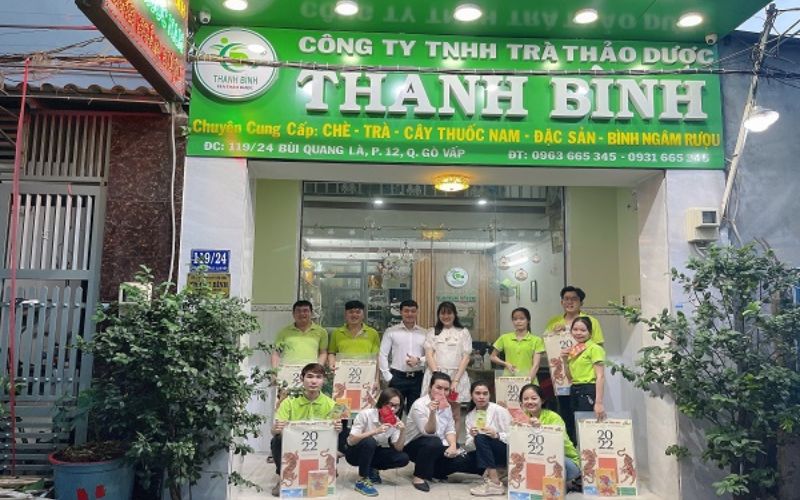 cửa hàng bán rượu thanh bình